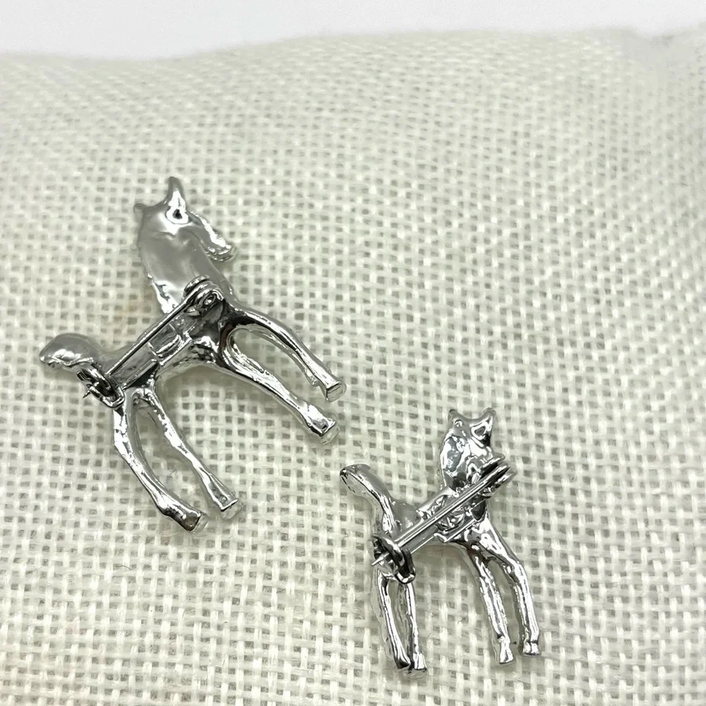 2 Silver Tone Horse Brooches Equestrian Foal Pony Ponies Scatter Pins Rodeo